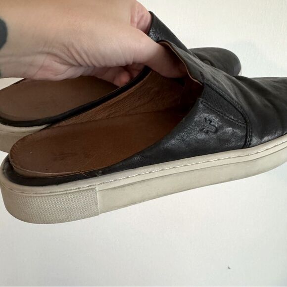 Frye Ivy Black Leather Slip On Mule Sneaker - Picture 7 of 8